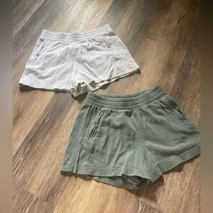 AERIE shorts bundle size medium